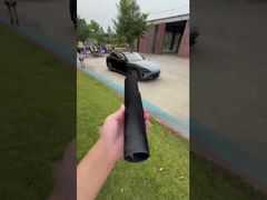 टीपीयू व्हाइट काला हो जाता है